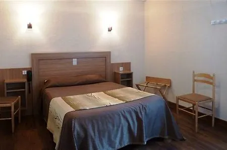 Concorde - Centre Hotel 2*